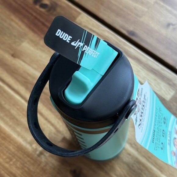 NWT Dude Perfect 24oz Water Bottle Teal w Handle & Leakproof Lid Missing Charms - Picture 8 of 12